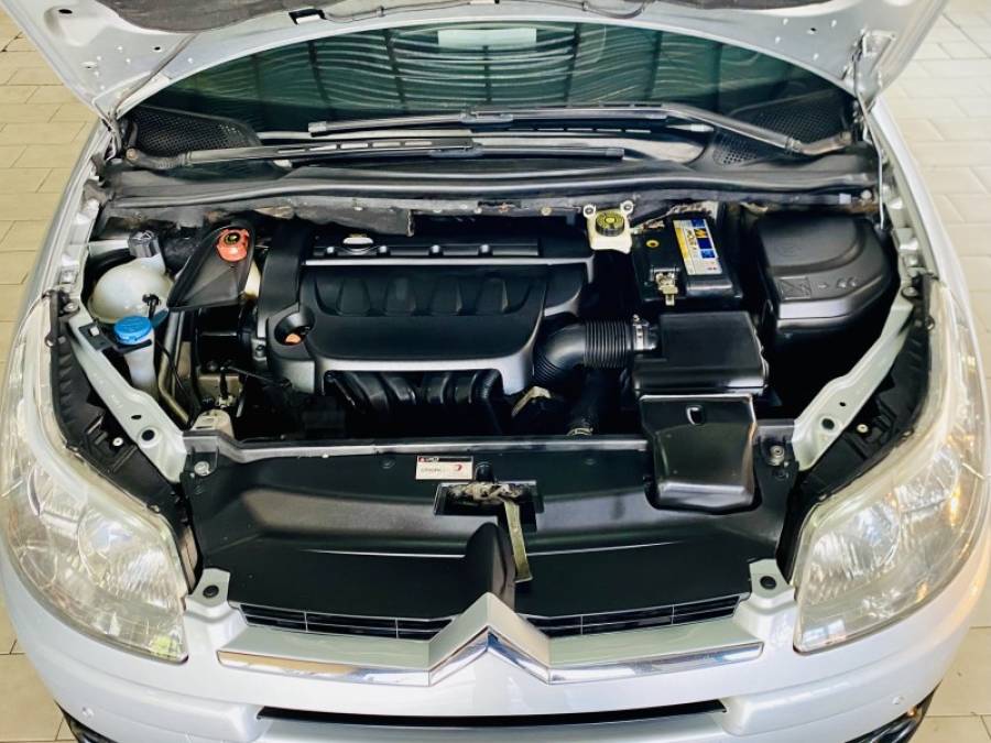 CITROËN - C4 - 2008/2009 - Prata - R$ 25.990,00