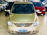 VOLKSWAGEN - FOX - 2005/2005 - Dourada - R$ 20.990,00