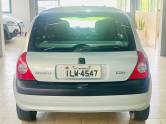 RENAULT - CLIO - 2004/2004 - Prata - R$ 17.500,00