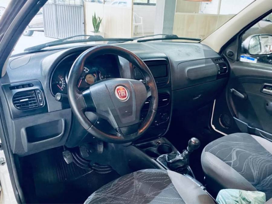 FIAT - STRADA - 2017/2017 - Branca - R$ 49.990,00