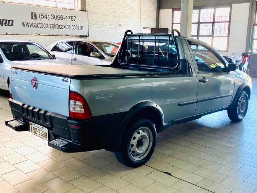 FIAT - STRADA - 2008/2008 - Cinza - R$ 32.990,00