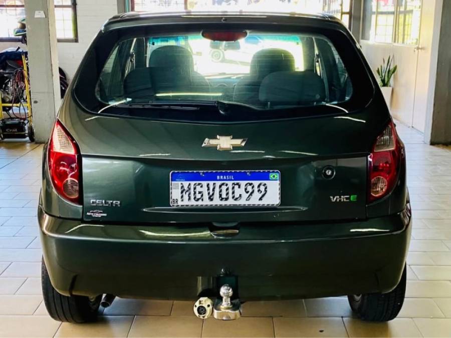 CHEVROLET - CELTA - 2009/2010 - Verde - R$ 18.990,00