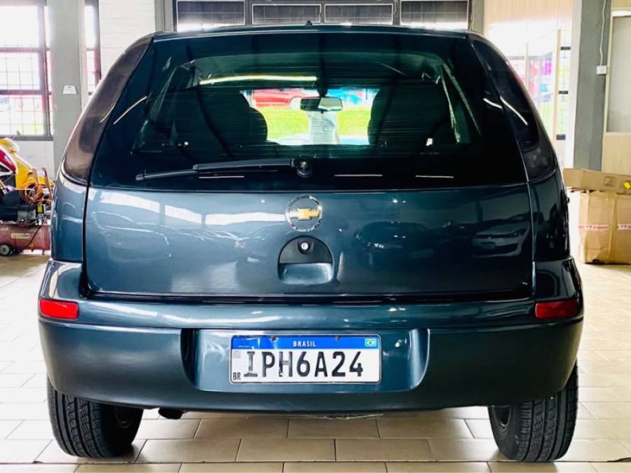 CHEVROLET - CORSA - 2008/2009 - Cinza - R$ 22.990,00