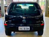 CHEVROLET - CORSA - 2010/2011 - Preta - R$ 28.990,00