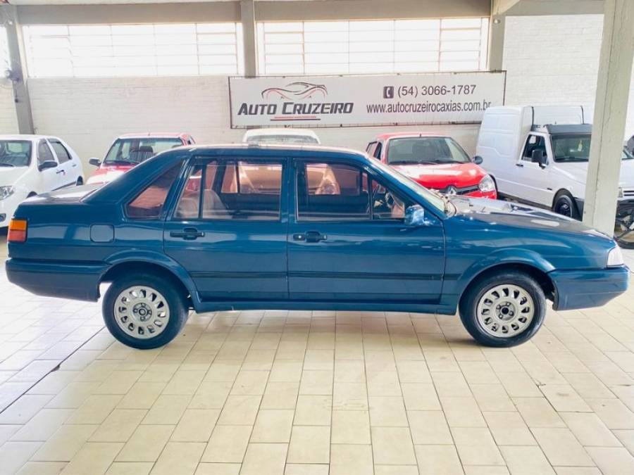 VOLKSWAGEN - SANTANA - 1992/1992 - Azul - R$ 11.800,00