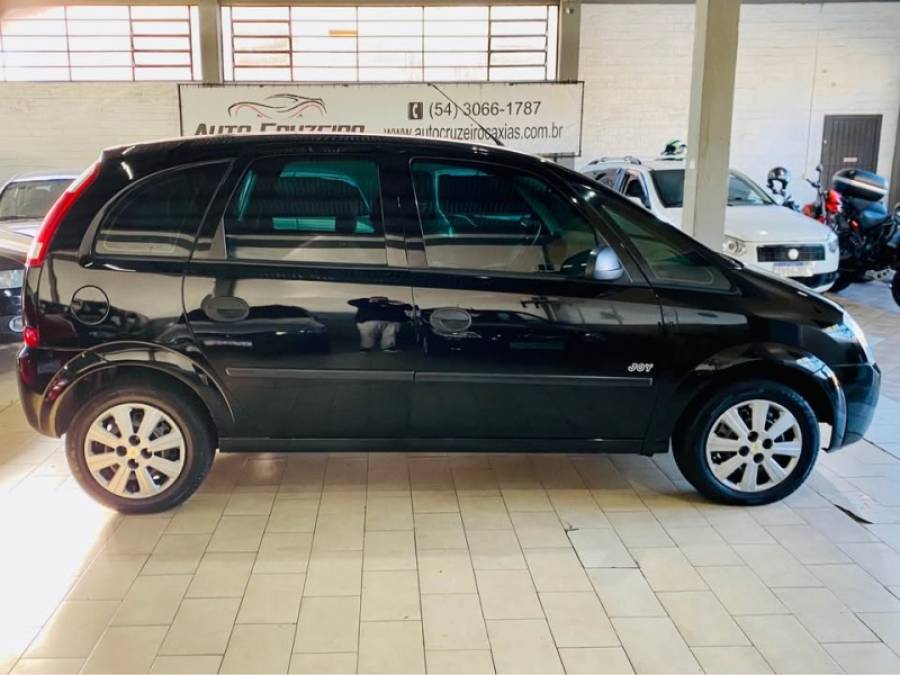 CHEVROLET - MERIVA - 2006/2007 - Preta - R$ 24.990,00