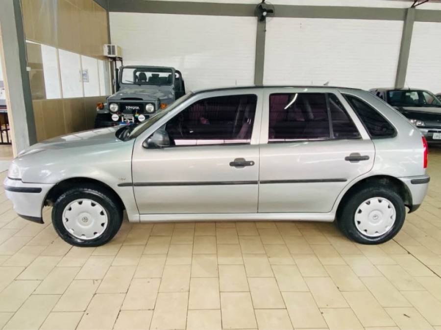 VOLKSWAGEN - GOL - 2001/2001 - Cinza - R$ 13.990,00