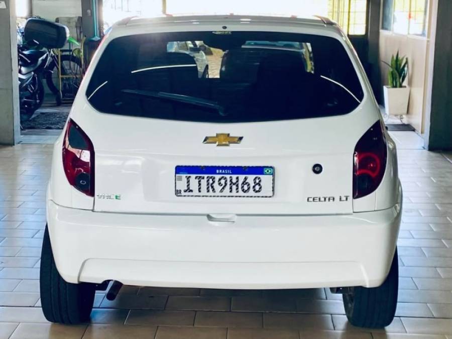CHEVROLET - CELTA - 2012/2013 - Branca - R$ 24.990,00