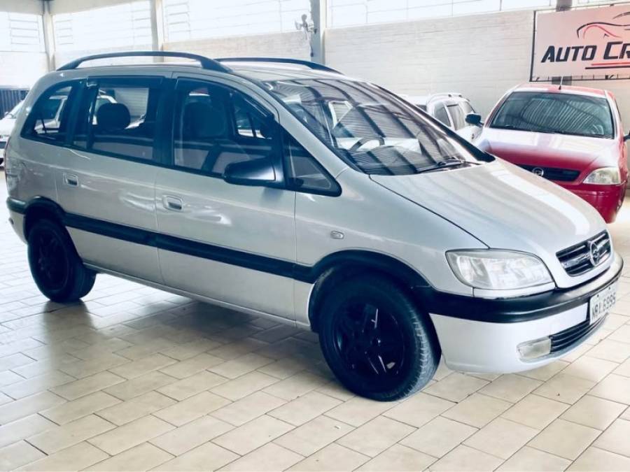 CHEVROLET - ZAFIRA - 2001/2001 - Prata - R$ 19.990,00