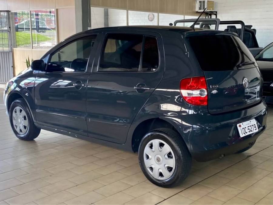 VOLKSWAGEN - FOX - 2008/2008 - Cinza - R$ 21.990,00