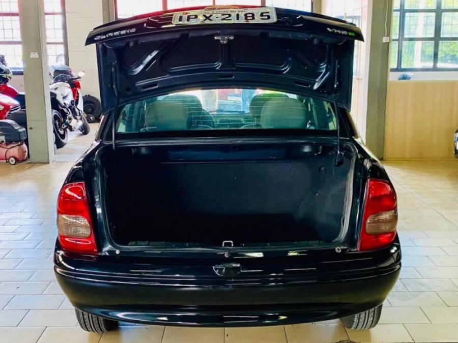 CHEVROLET - CLASSIC - 2009/2010 - Preta - R$ 19.990,00