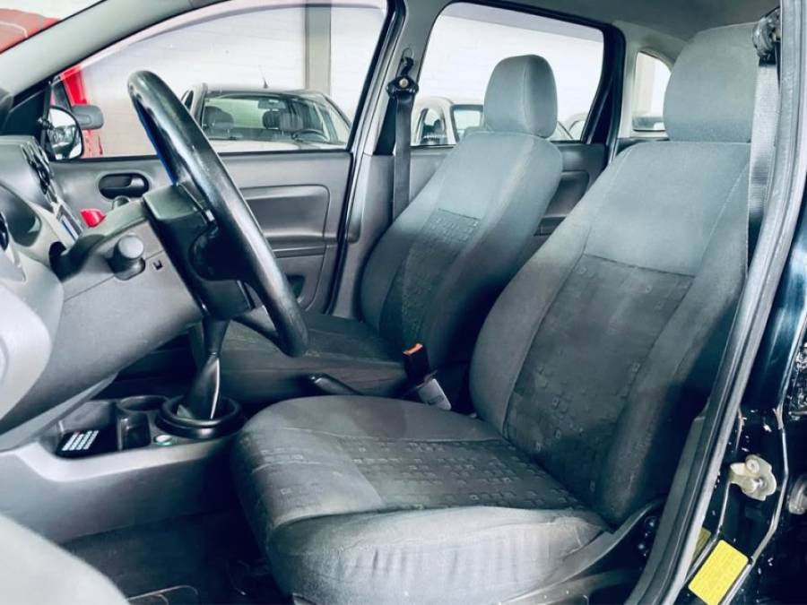 FORD - FIESTA - 2004/2004 - Preta - R$ 18.990,00