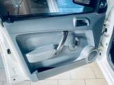 VOLKSWAGEN - SAVEIRO - 2005/2006 - Branca - R$ 25.990,00