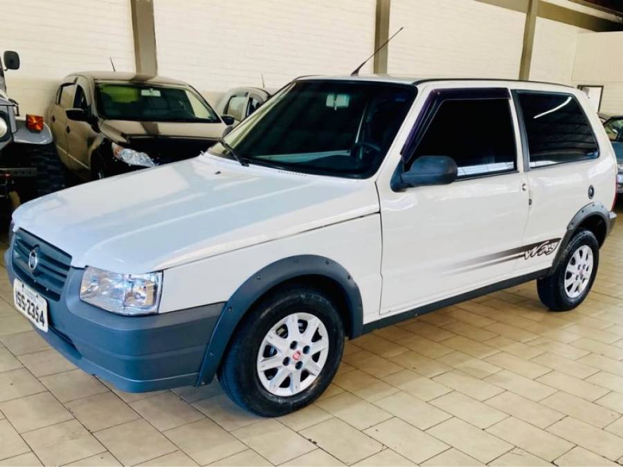 FIAT - UNO - 2012/2012 - Branca - R$ 21.990,00