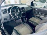 VOLKSWAGEN - FOX - 2013/2013 - Preta - R$ 32.990,00