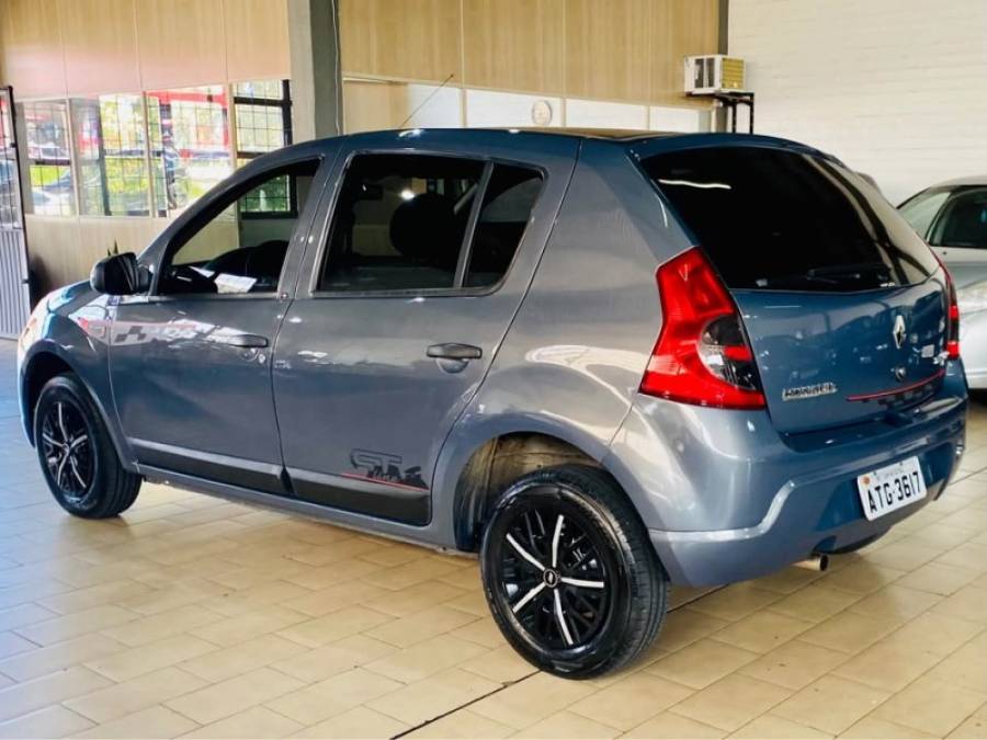 RENAULT - SANDERO - 2010/2011 - Cinza - R$ 29.990,00
