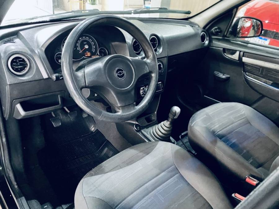 CHEVROLET - PRISMA - 2009/2009 - Preta - R$ 26.990,00