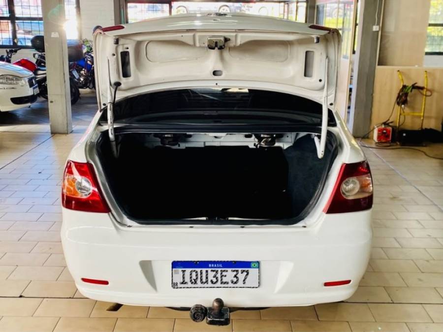 FIAT - SIENA - 2011/2010 - Branca - R$ 23.990,00