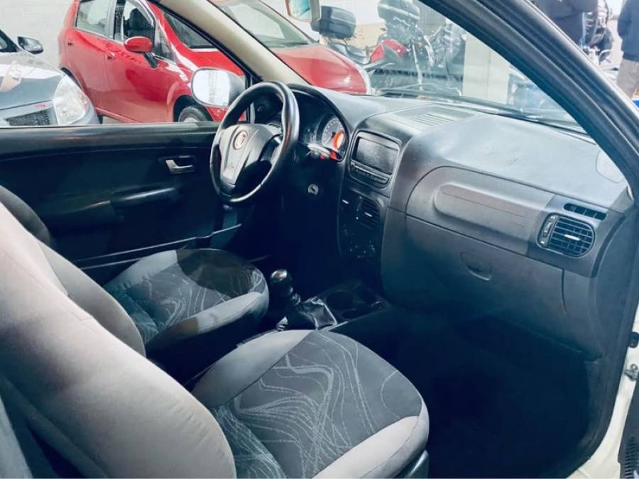 FIAT - STRADA - 2017/2017 - Branca - R$ 49.990,00
