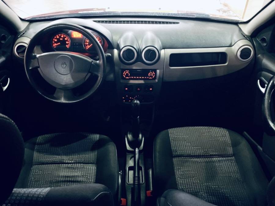 RENAULT - SANDERO - 2010/2011 - Vermelha - R$ 27.990,00