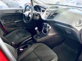 FORD - FIESTA - 2013/2014 - Vermelha - R$ 42.990,00