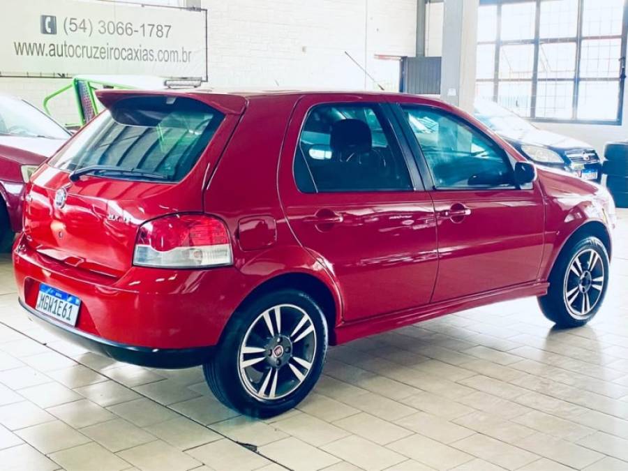 FIAT - PALIO - 2008/2008 - Vermelha - R$ 26.990,00