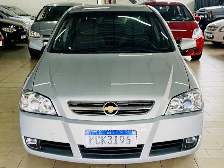 CHEVROLET - ASTRA - 2003/2003 - Prata - R$ 21.990,00