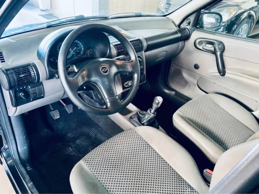 CHEVROLET - CLASSIC - 2009/2010 - Preta - R$ 19.990,00