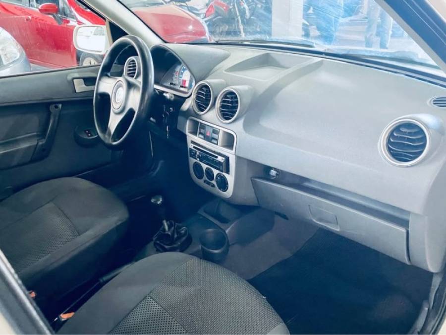 VOLKSWAGEN - PARATI - 2008/2009 - Branca - R$ 29.990,00