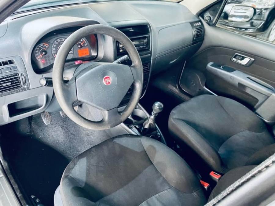 FIAT - SIENA - 2010/2010 - Cinza - R$ 28.990,00