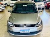 VOLKSWAGEN - VOYAGE - 2015/2015 - Cinza - R$ 42.990,00