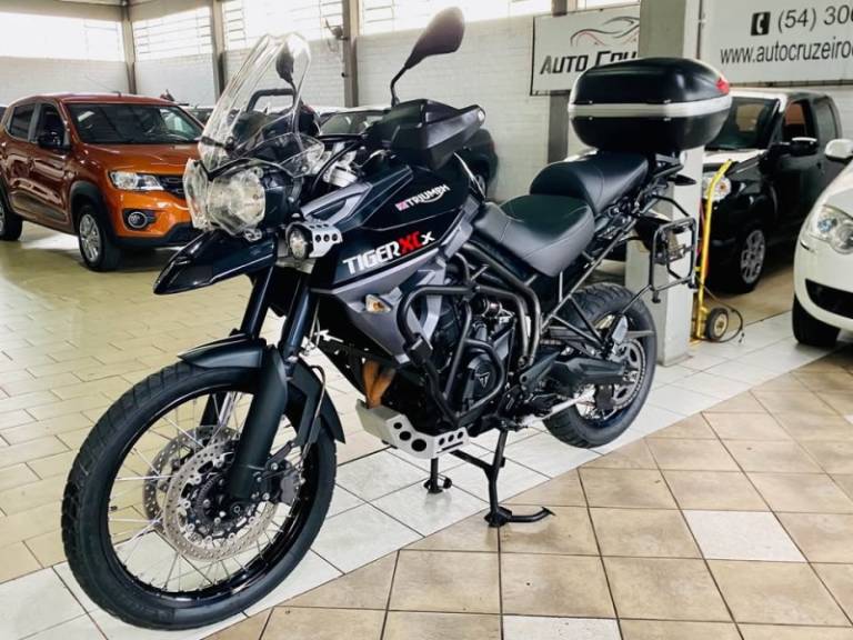 TRIUMPH TIGER 800 XCX 2016