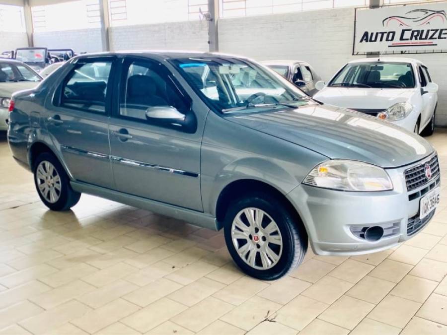 FIAT - SIENA - 2010/2010 - Cinza - R$ 28.990,00