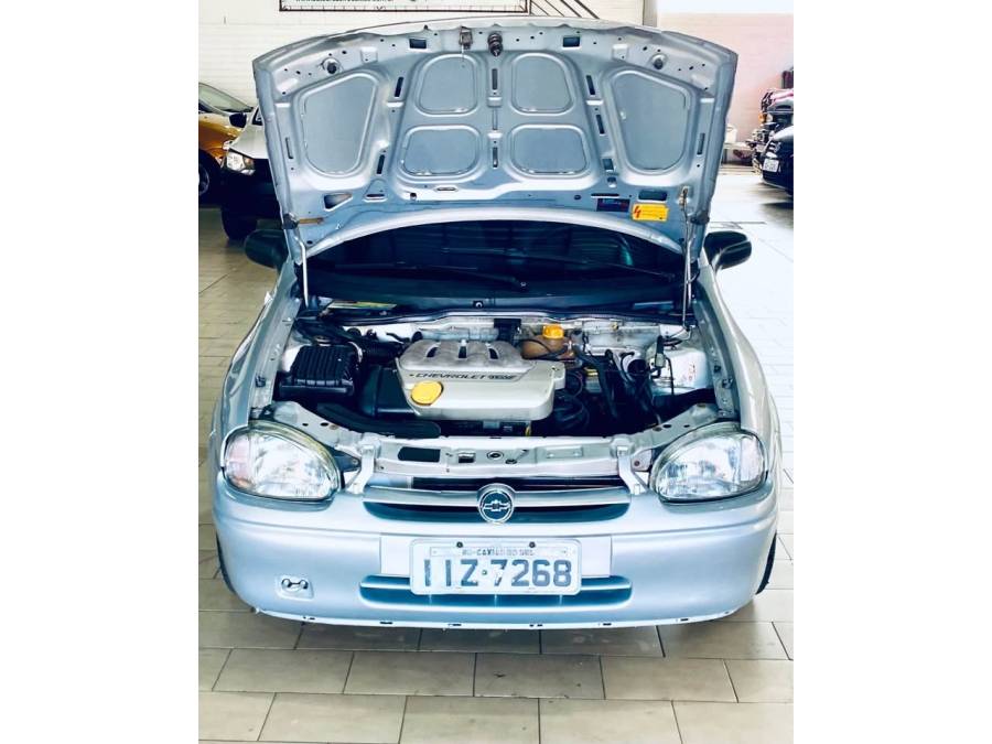 CHEVROLET - CORSA - 1999/1999 - Prata - R$ 13.990,00