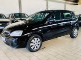 CHEVROLET - CORSA - 2010/2011 - Preta - R$ 28.990,00