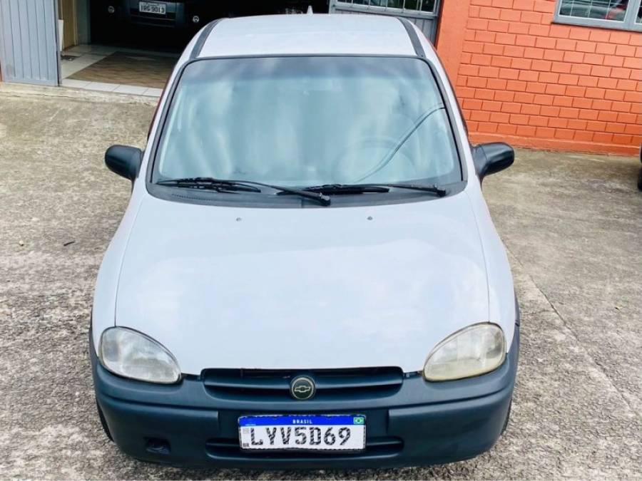 CHEVROLET - CORSA - 1997/1997 - Branca - R$ 10.990,00