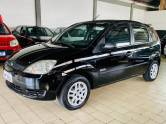 FORD - FIESTA - 2004/2004 - Preta - R$ 18.990,00