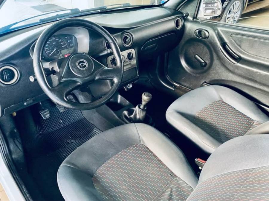 CHEVROLET - CELTA - 2002/2003 - Branca - R$ 12.990,00