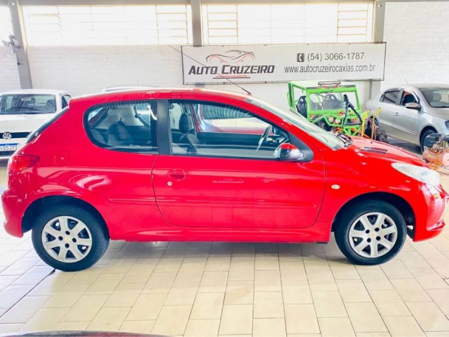 PEUGEOT - 207 - 2012/2013 - Vermelha - R$ 21.990,00