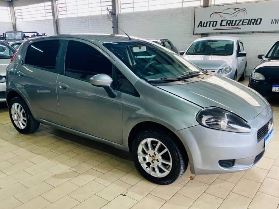 FIAT - PUNTO - 2007/2008 - Cinza - R$ 28.990,00