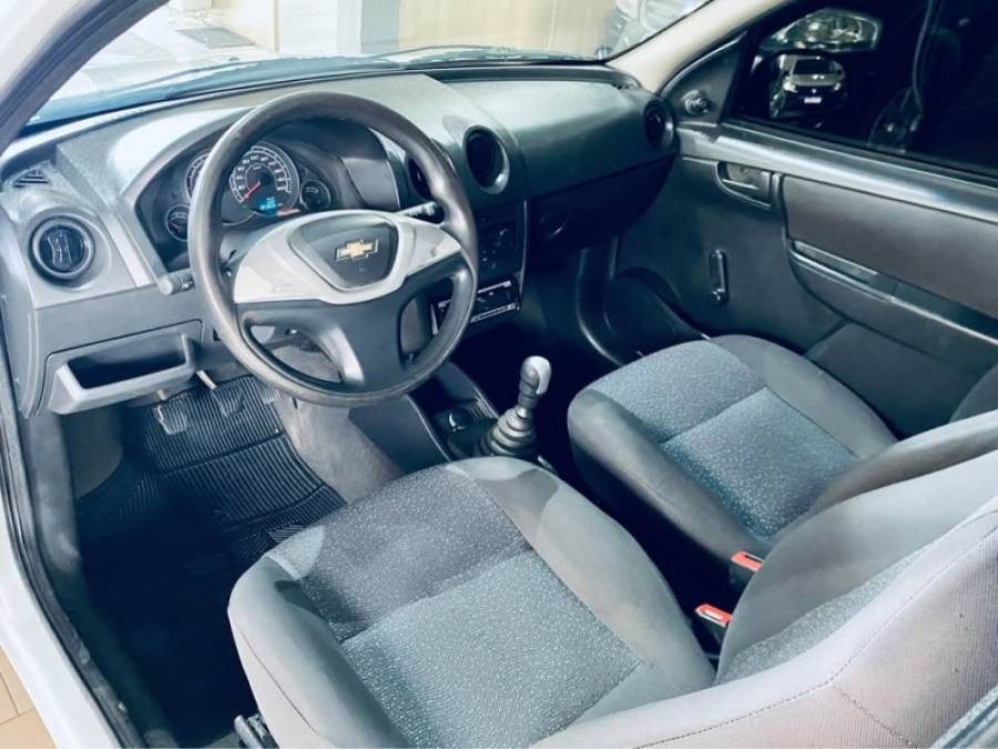 CHEVROLET - CELTA - 2012/2013 - Branca - R$ 24.990,00
