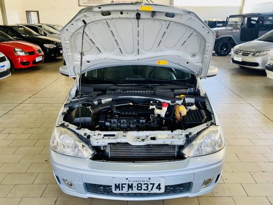 CHEVROLET - CORSA - 2009/2009 - Prata - R$ 26.990,00