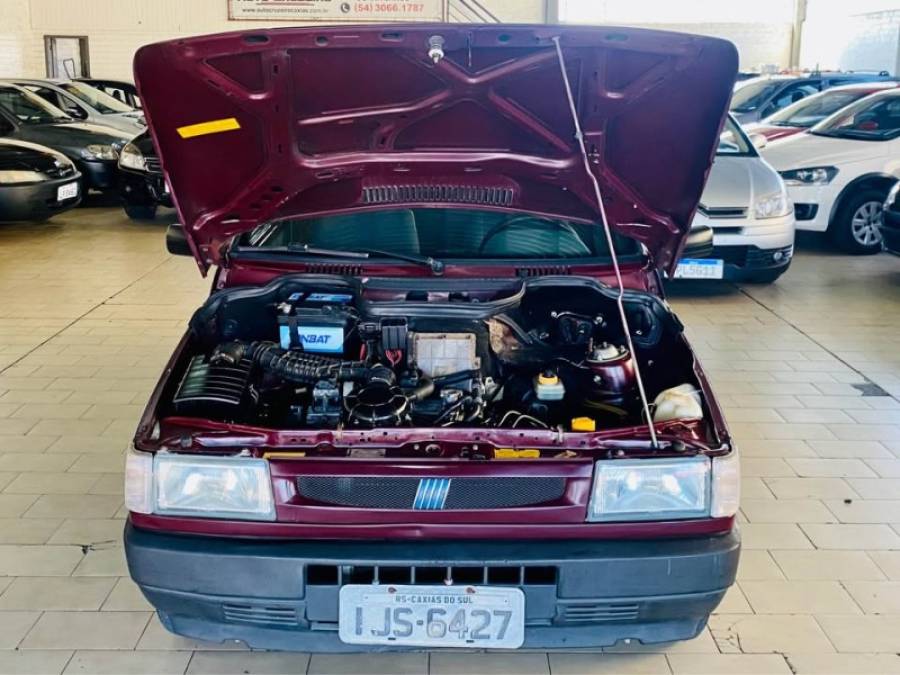 FIAT - UNO - 2000/2001 - Vinho - R$ 10.990,00