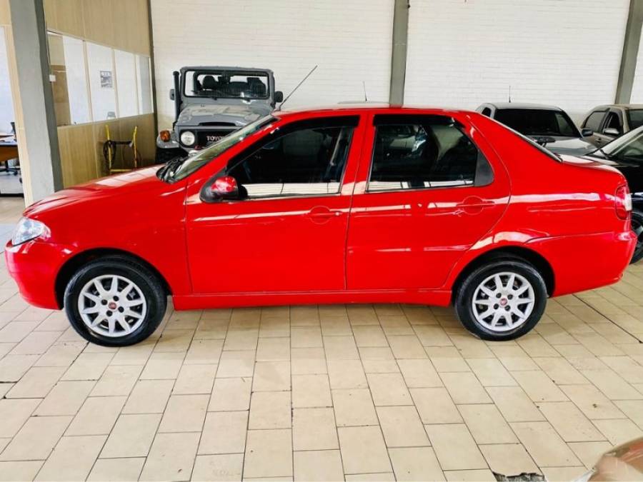 FIAT - SIENA - 2005/2005 - Vermelha - R$ 21.990,00