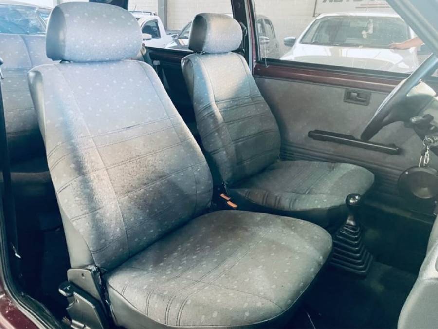 FIAT - UNO - 2000/2001 - Vinho - R$ 10.990,00