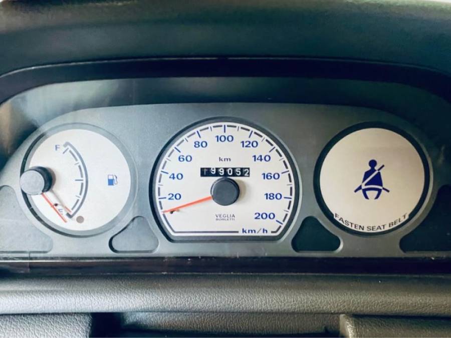 FIAT - UNO - 2000/2001 - Vinho - R$ 10.990,00