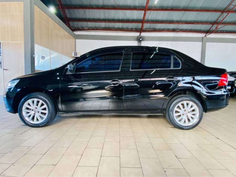 VOLKSWAGEN - VOYAGE - 2009/2009 - Preta - R$ 22.990,00