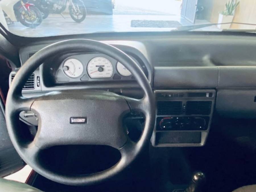 FIAT - UNO - 2000/2001 - Vinho - R$ 10.990,00