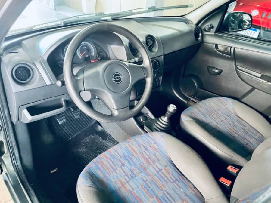 CHEVROLET - CELTA - 2009/2010 - Verde - R$ 18.990,00