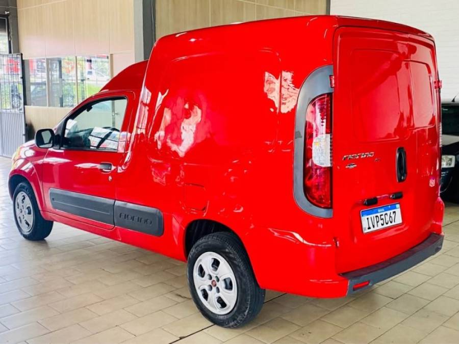 FIAT - FIORINO - 2014/2014 - Vermelha - R$ 48.990,00